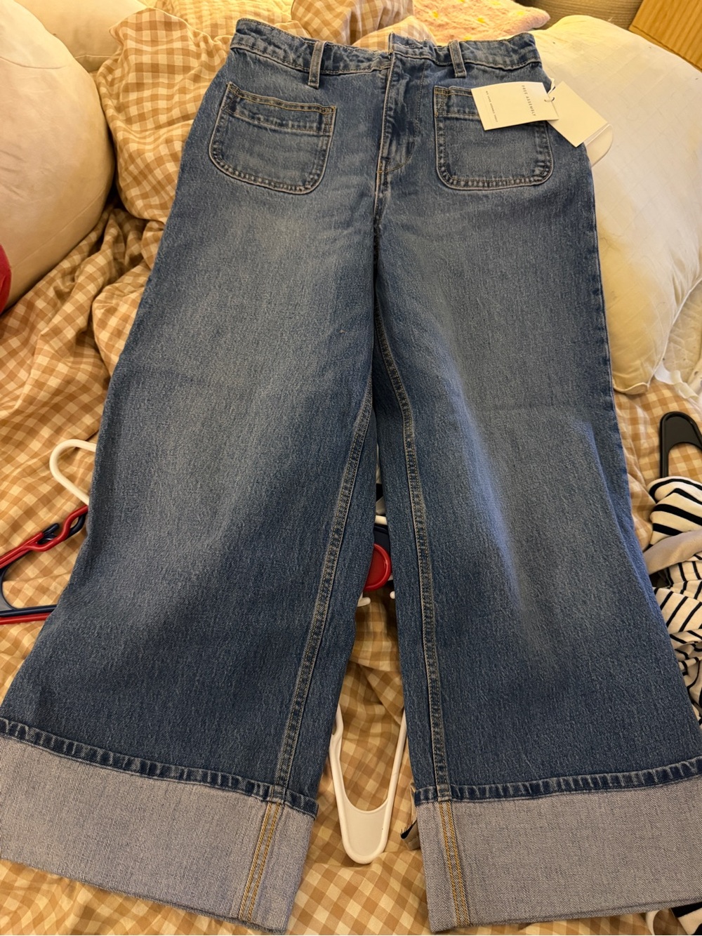 Cuffed Wide-Leg Women’s Jeans in Blue